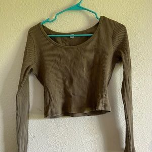 Uniqlo scoopneck top